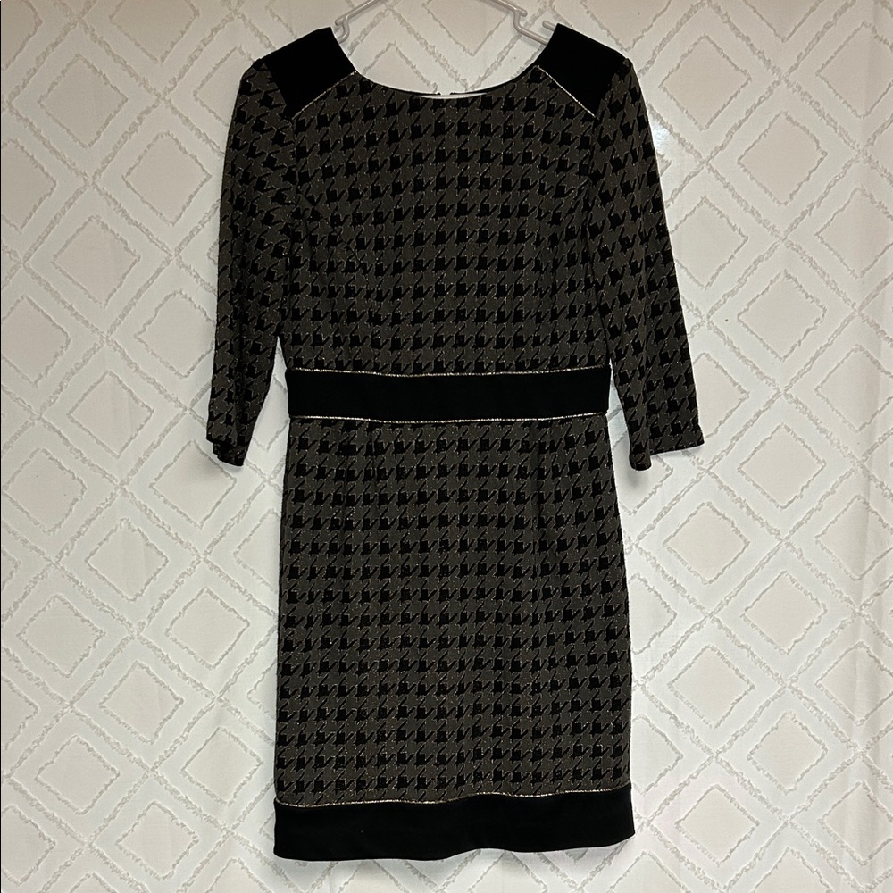 Leslie Fay Houndstooth Long Sleeve Dress